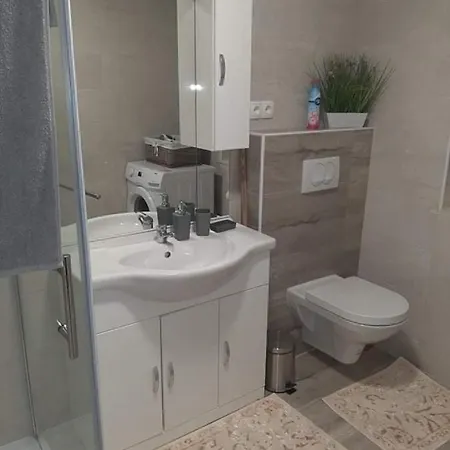 Apartment Apartmani Vodice I *